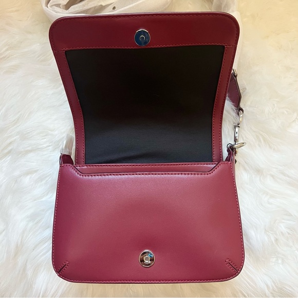 New! MARC JACOBS Insignia Full Flap Logo Crossbody Bag in Pomegranate - Picture 8 of 14